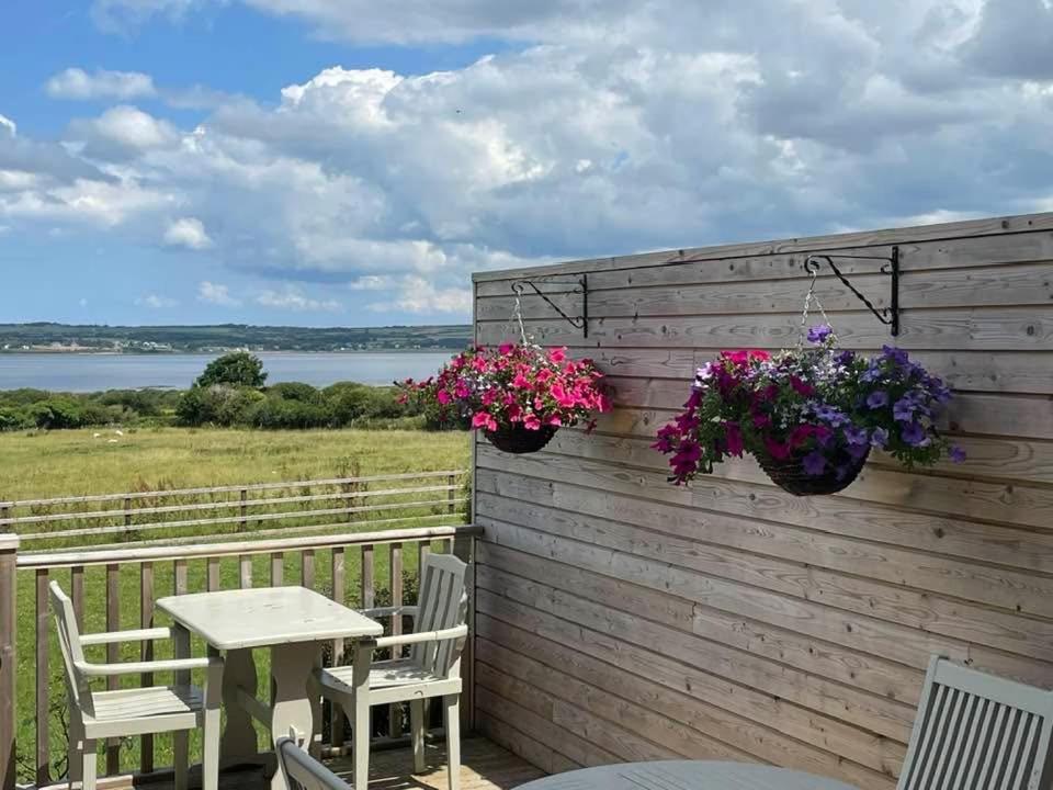 Keanes Of Curraheen, Bar, Restaurant & Accommodation Tralee Zewnętrze zdjęcie